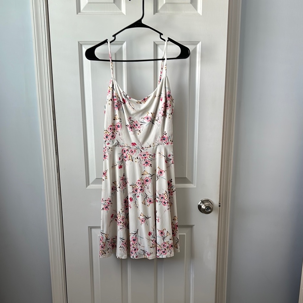 Nine Britton Floral Print Dress with Pink and Blue Accents